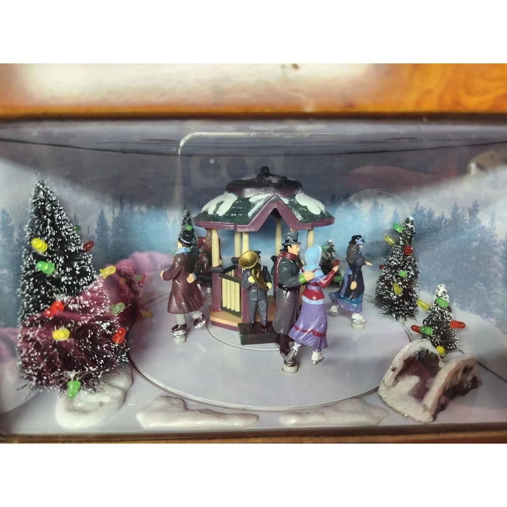 Mr. Christmas Gold Label Grand Animated Concertina Motion Music Box 50 Songs